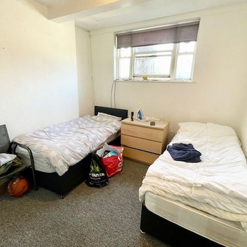 Flat to rent in London Road, Brighton BN1 Waterhall