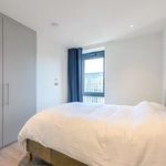Rent 3 bedroom apartment of 97 m² in Wembley