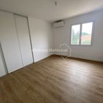 Rent 4 bedroom apartment of 99 m² in Garons