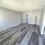 Rent 1 bedroom apartment of 59 m² in Long Beach