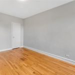 Rent 2 bedroom apartment of 1190 m² in Bronxville