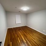 Rent 3 bedroom apartment in Newark