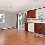 Rent 3 bedroom apartment of 1000 m² in Dobbs Ferry
