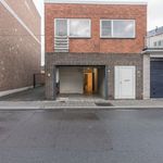 Rent 1 bedroom house of 300 m² in Lommel