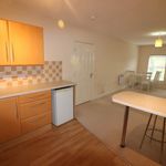 Rent 2 bedroom flat in Hull