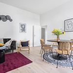 Rent a room of 140 m² in Berlin