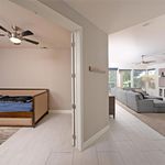 Rent 2 bedroom apartment of 149 m² in Laguna
