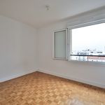 Rent 3 bedroom apartment of 68 m² in Paris