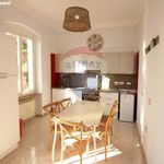 Rent 3 bedroom apartment of 75 m² in Bogliasco