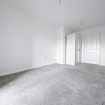 Rent 2 bedroom apartment in Borehamwood