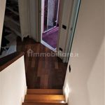 Rent 4 bedroom house of 175 m² in Peschiera Borromeo