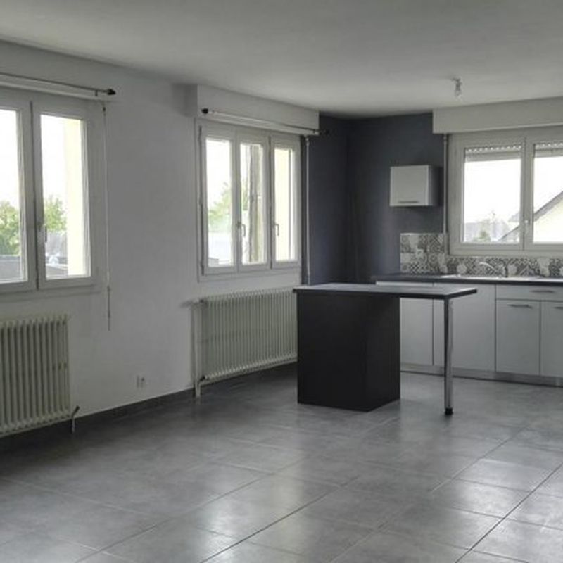 Location Appartement Loudéac 22600 Côtes-d'Armor - 3 pièces  74 m2  à 600 euros