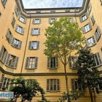 Rent 3 bedroom apartment of 150 m² in Milan