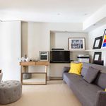 Rent 2 bedroom apartment of 1950 m² in London