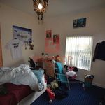 Rent 9 bedroom house in Leeds