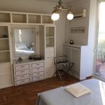 Rent 3 bedroom house of 200 m² in Athens