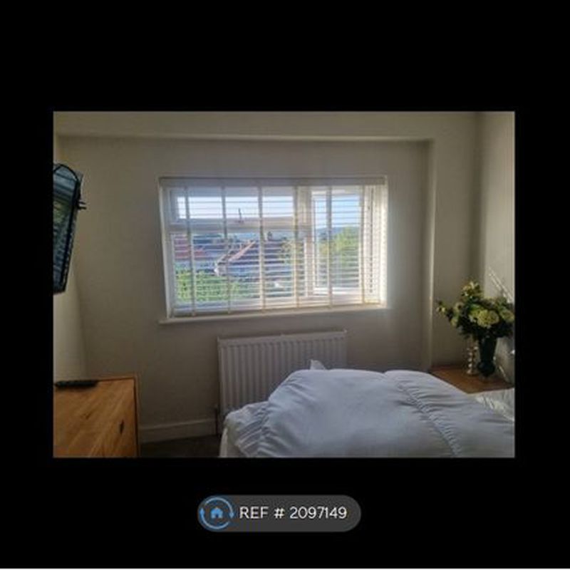 Room to rent in Wimmerfield Crescent SA2 7Bu, Killay