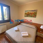 Rent 4 bedroom house of 80 m² in Campofelice di Roccella