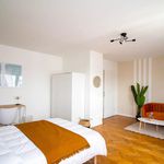 Rent 1 bedroom apartment of 23 m² in Saint-Denis