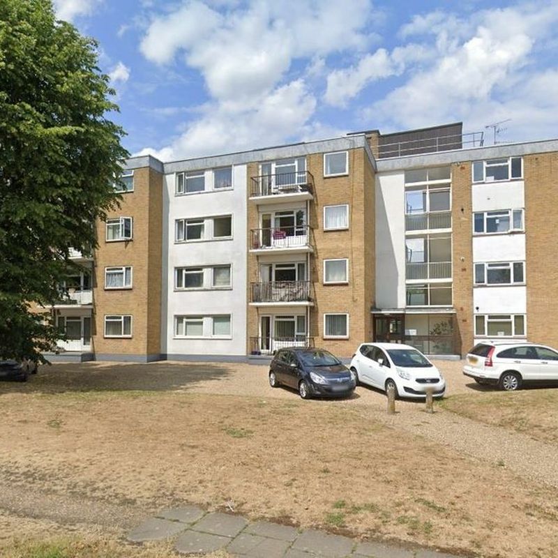 apartment at Denham Green Lane, Denham, Uxbridge