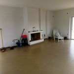 Rent 3 bedroom apartment of 120 m² in Markopoulo Mesogaias