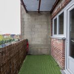 Rent 2 bedroom apartment of 85 m² in Charleroi