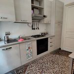 Rent 4 bedroom apartment in Genova