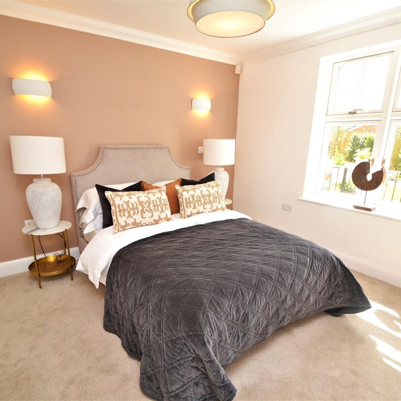 Sandbanks Road, Poole, Dorset, BH14, 2 bedroom flat to let - 1131194 | Goadsby Parkstone