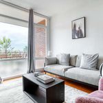 Rent 4 bedroom apartment of 98 m² in Barcelona