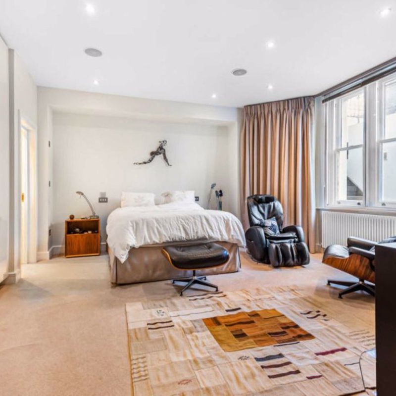 apartment for rent in Cromwell Road Redfield lane, SW5 Whiteway