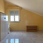 Affitto 2 camera appartamento di 80 m² in Squillace