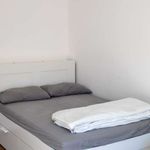Rent a room in lisbon