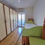 Najam 3 spavaće sobe stan od 90 m² u Primorsko-goranska zupanija