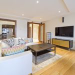 Rent 2 bedroom flat in The Square Mile