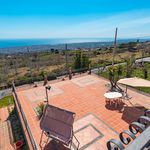 Rent 5 bedroom house of 120 m² in Mascali