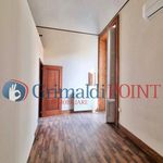 Rent 5 bedroom apartment of 136 m² in Lecce