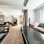 Rent 4 bedroom apartment of 334 m² in Madrid