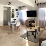 Rent 2 bedroom apartment of 44 m² in Saint-Cyr-sur-Mer