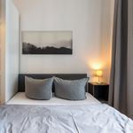 Rent 2 bedroom apartment of 66 m² in Berlin