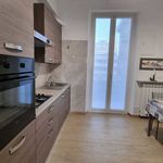 Rent 6 bedroom apartment of 70 m² in Genova