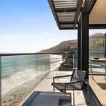 Rent 4 bedroom apartment of 297 m² in Malibu