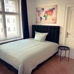 Rent a room of 120 m² in berlin