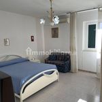 Affitto 5 camera appartamento di 140 m² in Peschici
