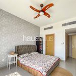 Rent 3 bedroom house of 204 m² in Dubai