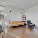 Rent 2 bedroom apartment of 100 m² in Long Island City