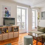 Rent 3 bedroom house of 51 m² in Paris