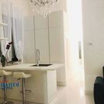 Rent 2 bedroom apartment of 90 m² in Milano