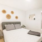 Rent 1 bedroom apartment of 58 m² in Lisbon