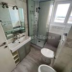 Affitto 3 camera appartamento di 70 m² in Trieste