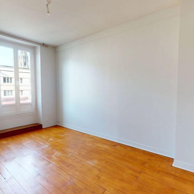 Louer appartement de 4 pièces 96 m² 1 081 € à Chartres (28000) : une annonce Arthurimmo.com